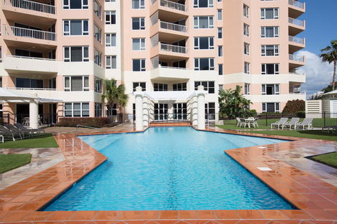 Belle Maison Apartments - Official - New Castle Tourism 37