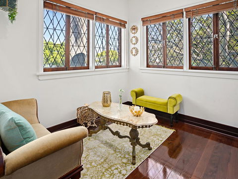 Anville Court - New Castle Tourism 12