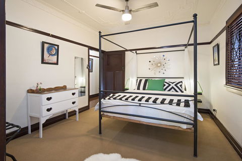 Anville Court - New Castle Tourism 14