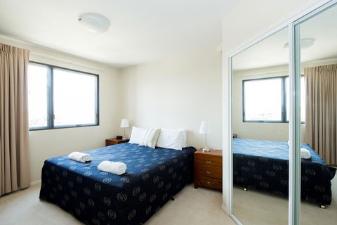 The Oasis Apartments - Newcastle Accommodation 13