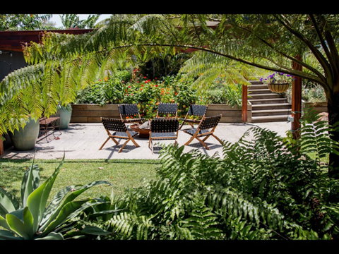 Sam's Buderim Mountain Guest House - New Castle Tourism 27