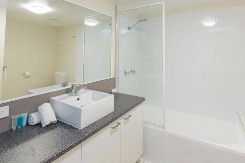 Miami Beachside Holiday Apartments - Newcastle Accommodation 25