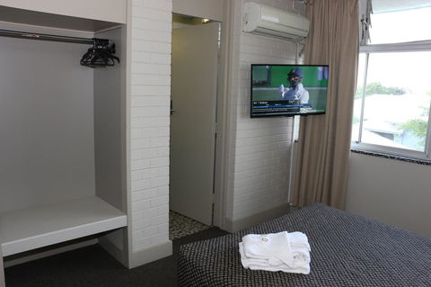 Brighton Hotel - Newcastle Accommodation 9