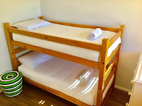 Wendaleigh 5/26 Clyde Street - Newcastle Accommodation 1