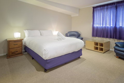 Wendaleigh 8 - Central Unit - Newcastle Accommodation 1