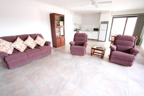 Wentworth Wharf B&B - Newcastle Accommodation 2