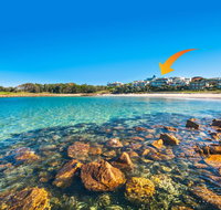 Whale View - Grand Luxurious Beachfront Home - Newcastle Accommodation