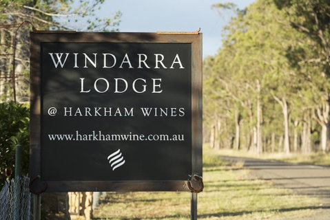 Windarra Lodge - Newcastle Accommodation 0