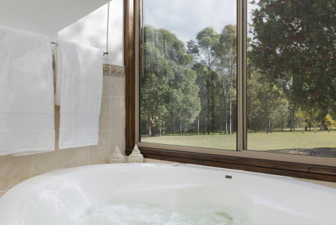 Windsors Edge Cottage Pokolbin - Newcastle Accommodation 2