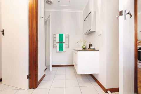 Your Ballarat Home - Newcastle Accommodation 2