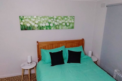 Your Holiday Home In Cohuna, Perfect Family Getaway - Newcastle Accommodation 1