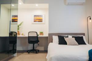 Peaceful & Quiet Near Beach, Cafe's & Hospital - New Castle Tourism 5
