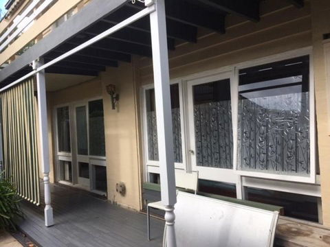 A2, 9A In The East Suburb - New Castle Tourism 0