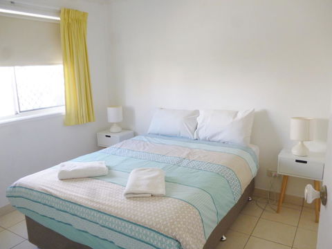 Le Lavandou Holiday Apartments - New Castle Tourism 1