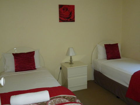 Le Lavandou Holiday Apartments - New Castle Tourism 24