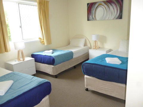 Le Lavandou Holiday Apartments - New Castle Tourism 11
