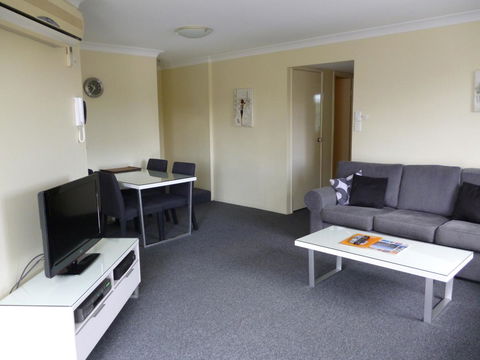 Le Lavandou Holiday Apartments - New Castle Tourism 32