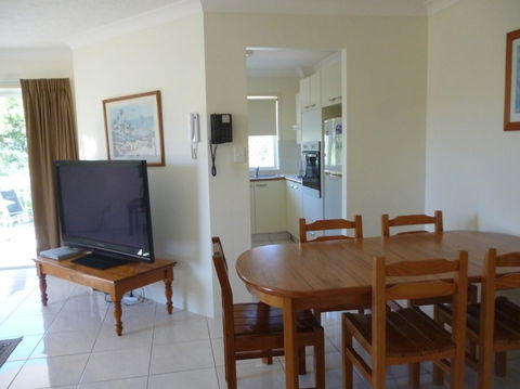 Le Lavandou Holiday Apartments - New Castle Tourism 27
