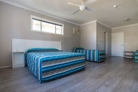 Burleigh Gold Coast Motel - Newcastle Accommodation 1
