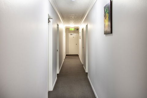 Burleigh Gold Coast Motel - Newcastle Accommodation 18