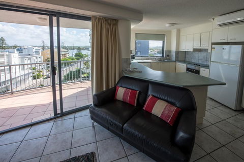 Centrepoint Apartments Caloundra - New Castle Tourism 37