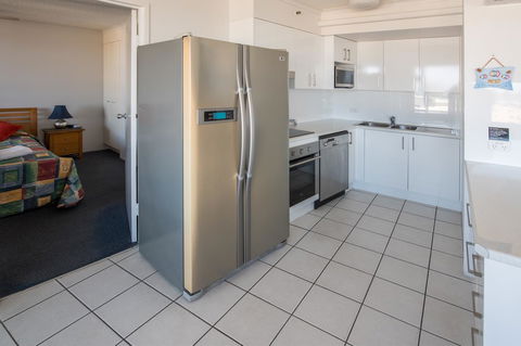 Centrepoint Apartments Caloundra - New Castle Tourism 39