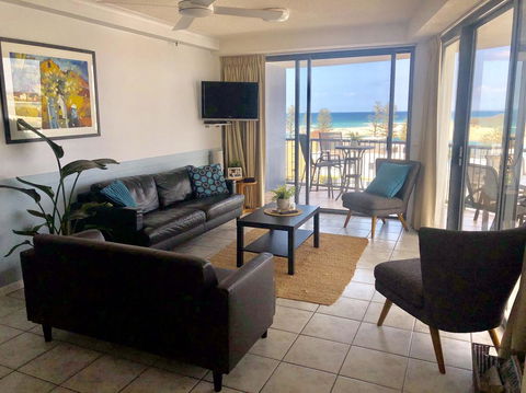 Centrepoint Apartments Caloundra - New Castle Tourism 9