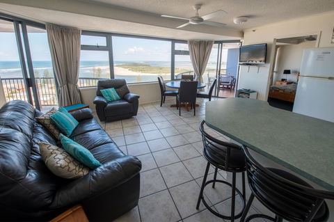 Centrepoint Apartments Caloundra - New Castle Tourism 33