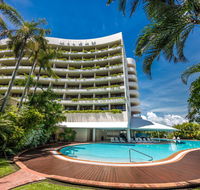Hilton Cairns - New Castle Tourism
