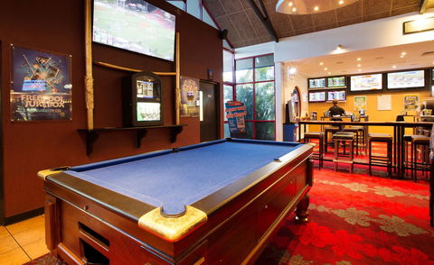 Glenmore Tavern - New Castle Tourism 23