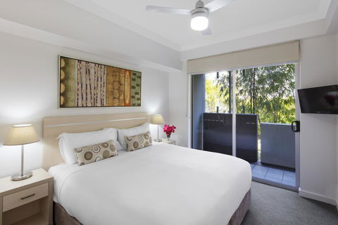 Oaks Brisbane Mews Suites - New Castle Tourism 15