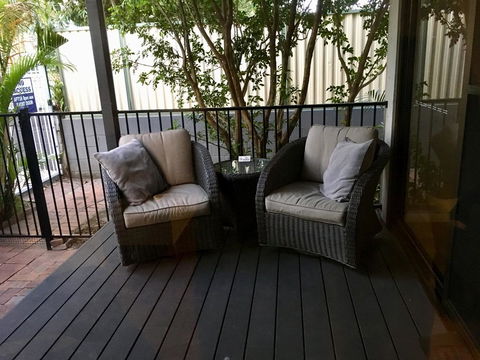 Burleigh Palms Holiday Apartments - Newcastle Accommodation 7