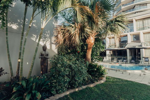 Burleigh Palms Holiday Apartments - Newcastle Accommodation 37