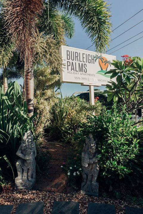Burleigh Palms Holiday Apartments - Newcastle Accommodation 27