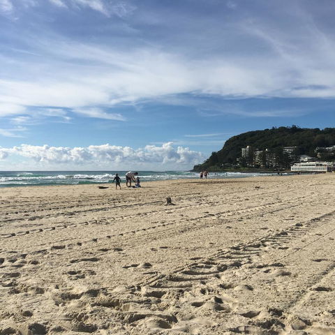 Burleigh Palms Holiday Apartments - Newcastle Accommodation 14