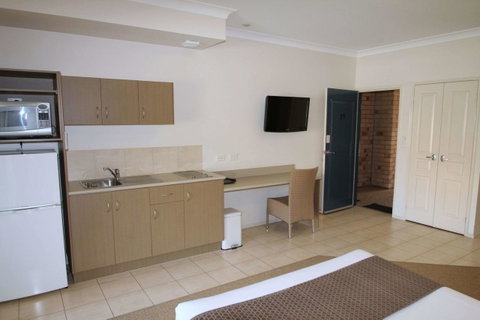 Midlander Motor Inn - Newcastle Accommodation 22