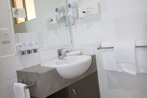 Midlander Motor Inn - Newcastle Accommodation 10