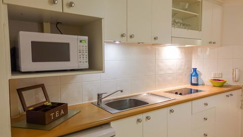 Martinique On Macrossan - Newcastle Accommodation 5