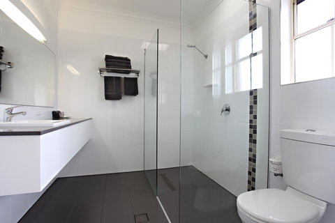 Coopers Colonial Motel - Newcastle Accommodation 34