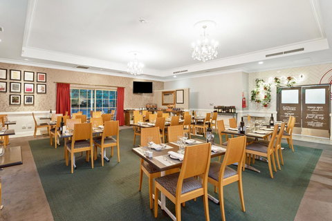 Coopers Colonial Motel - Newcastle Accommodation 11