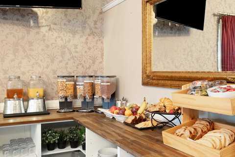 Coopers Colonial Motel - Newcastle Accommodation 30