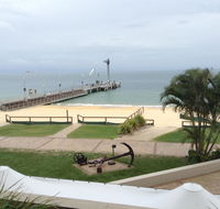 Beachfront Holiday Apartment to Rent for Short and Long Stays - Newcastle Accommodation