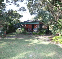 Signal Cottage - Newcastle Accommodation