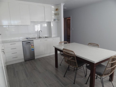 The Gums Anchorage - Newcastle Accommodation 1