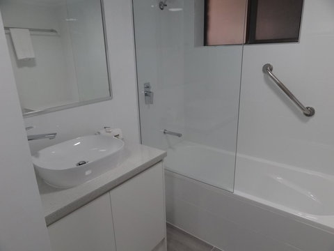 The Gums Anchorage - Newcastle Accommodation 5