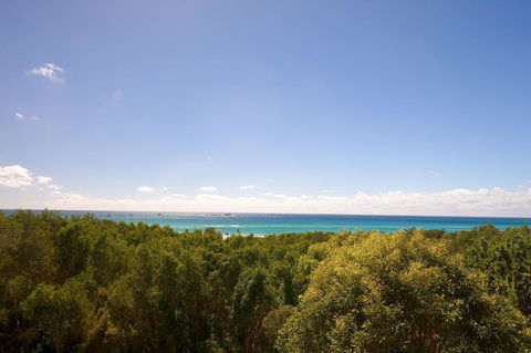 Anchorage On Straddie - New Castle Tourism 40