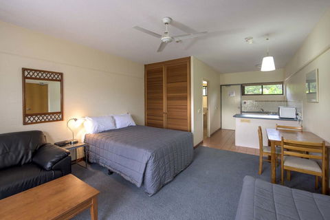 Anchorage On Straddie - New Castle Tourism 34
