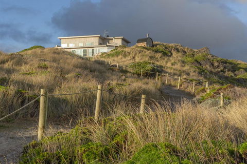 Porky Beach Retreat - King Island Escapes - Newcastle Accommodation 11