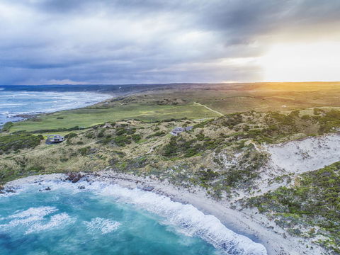 Porky Beach Retreat - King Island Escapes - Newcastle Accommodation 15