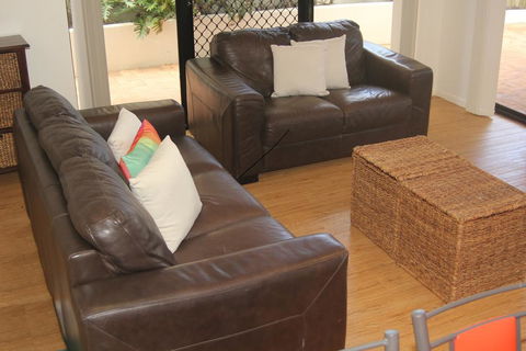 The Apartments Kings Beach Surfside - New Castle Tourism 3